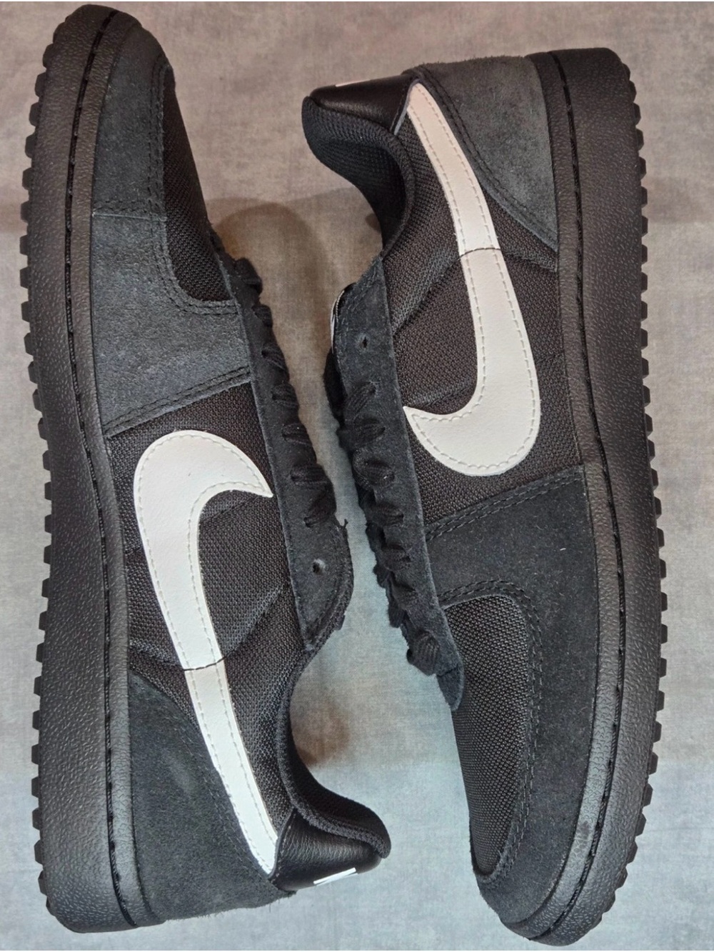 Nike Field General 82